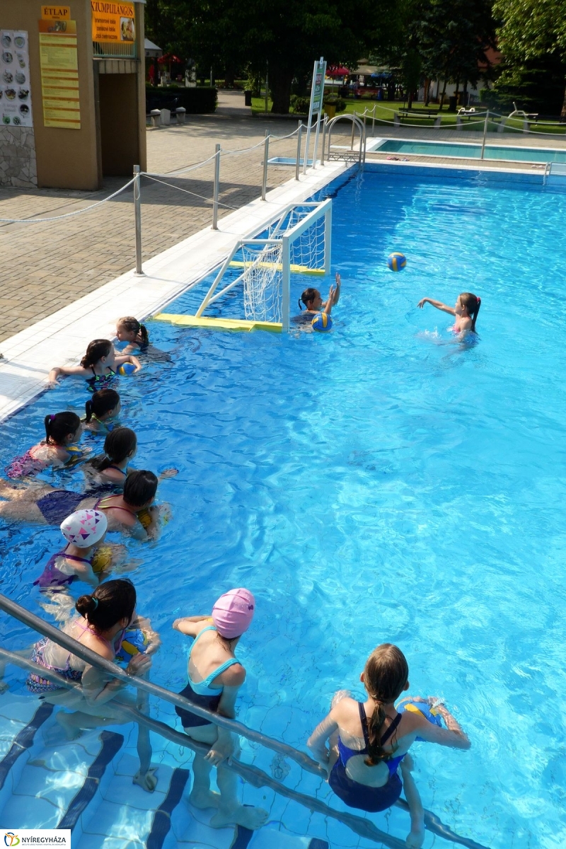 Vízilabda tábor Sóstón - fotó Szarka Lajos