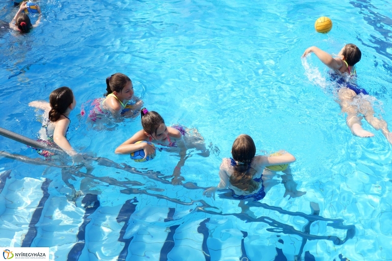 Vízilabda tábor Sóstón - fotó Szarka Lajos