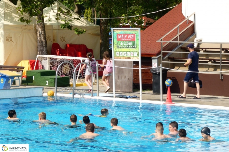 Vízilabda tábor Sóstón - fotó Szarka Lajos