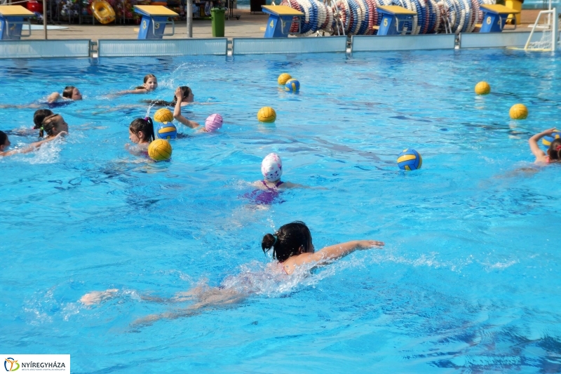 Vízilabda tábor Sóstón - fotó Szarka Lajos