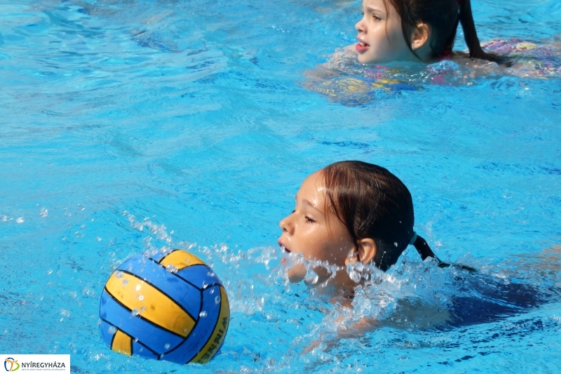 Vízilabda tábor Sóstón - fotó Szarka Lajos