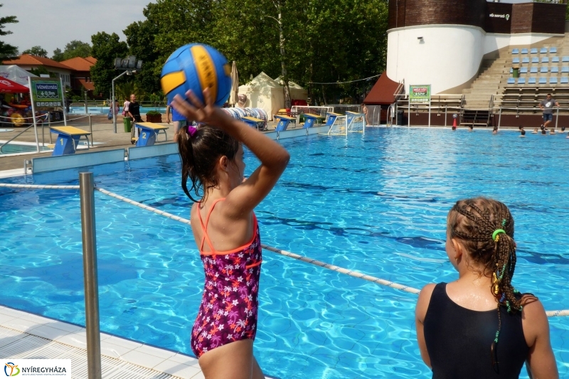 Vízilabda tábor Sóstón - fotó Szarka Lajos
