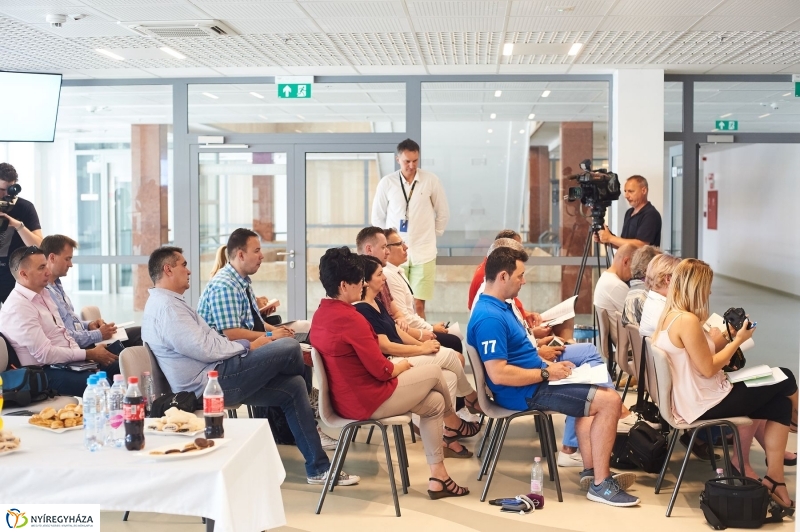 Röplabda sajtótájékoztató - fotó Szarka Lajos