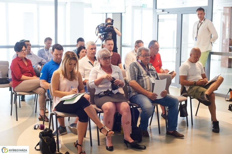 Röplabda sajtótájékoztató - fotó Szarka Lajos