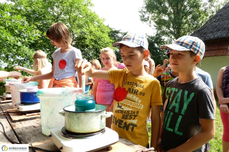 Nyári tábor a múzeumfaluban - fotó Szarka Lajos