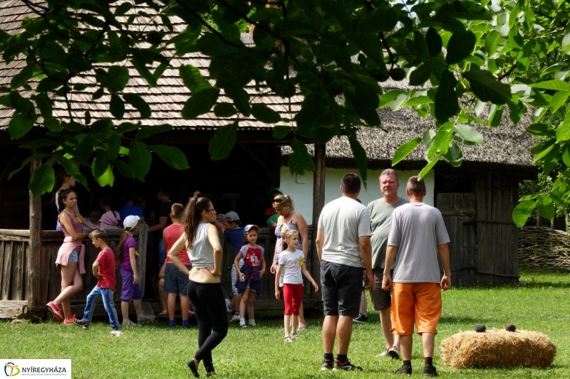 Nyári tábor a múzeumfaluban - fotó Szarka Lajos