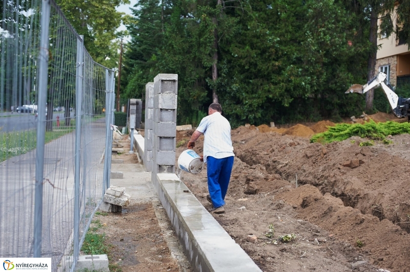 Felújítás a Bencs Villában - fotó Szarka Lajos