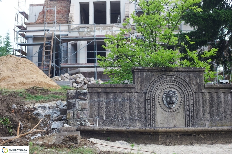 Felújítás a Bencs Villában - fotó Szarka Lajos