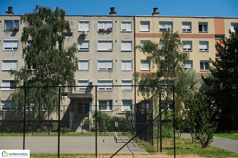 Jósaváros, Május 1 tér - fotó Szarka Lajos