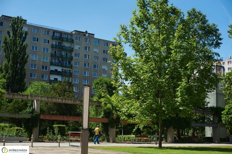 Jósaváros, Május 1 tér - fotó Szarka Lajos