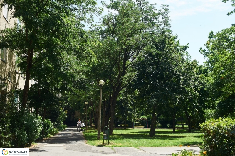 Jósaváros, Május 1 tér - fotó Szarka Lajos