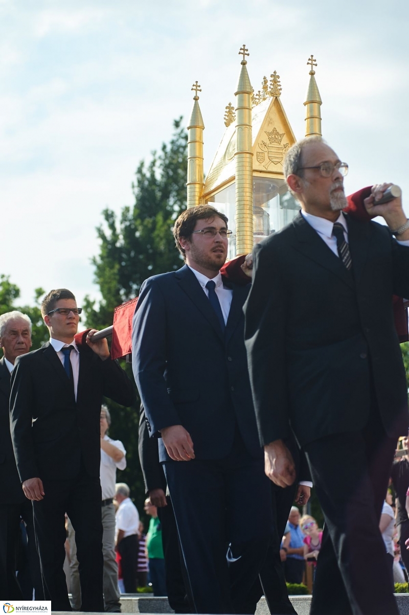 Szent László ereklye Nyíregyházán - fotó Szarka Lajos