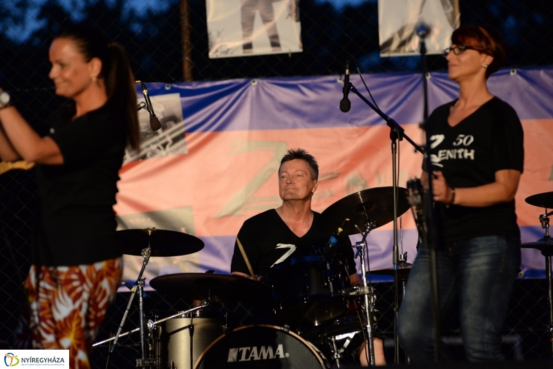 Zenith 50-jubileumi koncert Sóstón