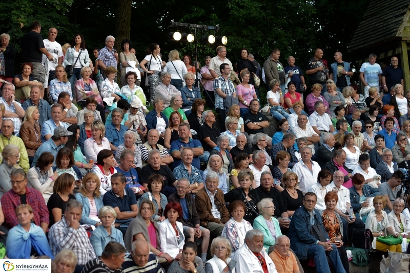 Zenith 50-jubileumi koncert Sóstón