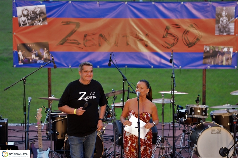 Zenith 50-jubileumi koncert Sóstón