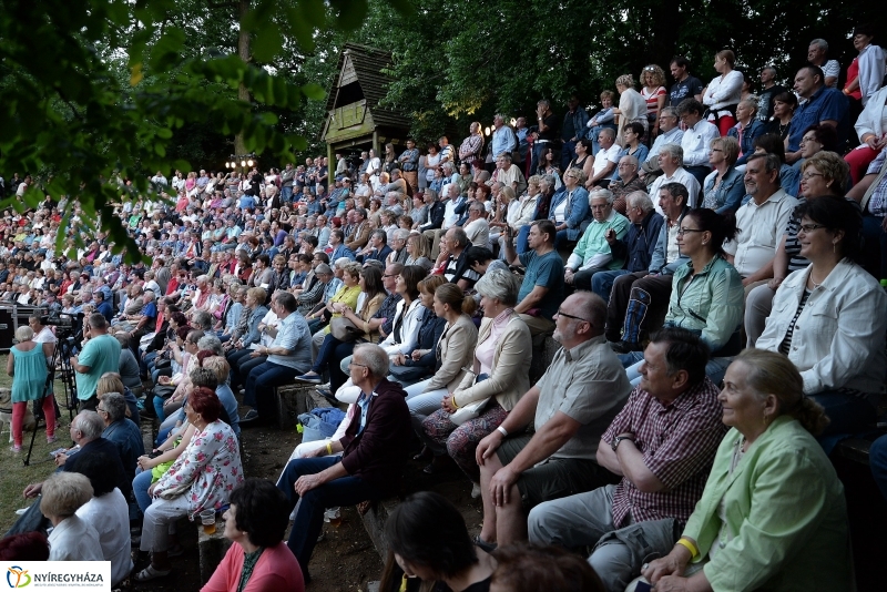 Zenith 50-jubileumi koncert Sóstón