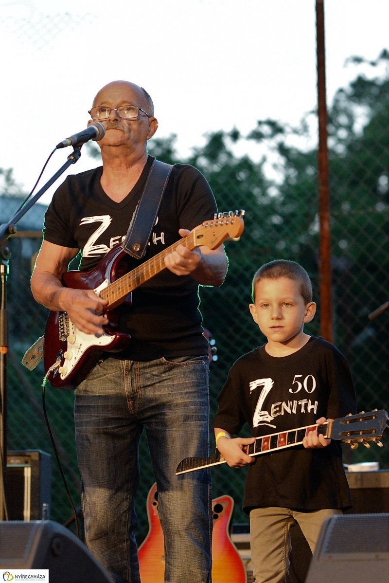 Zenith 50-jubileumi koncert Sóstón