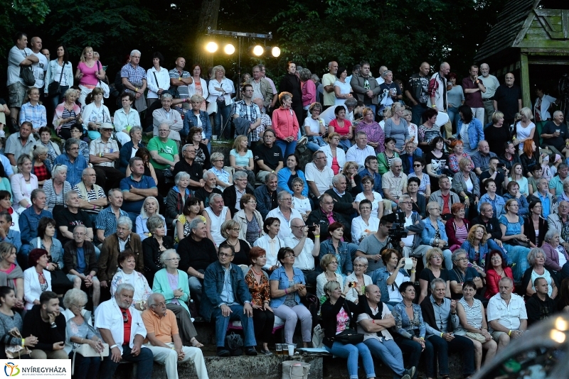 Zenith 50-jubileumi koncert Sóstón