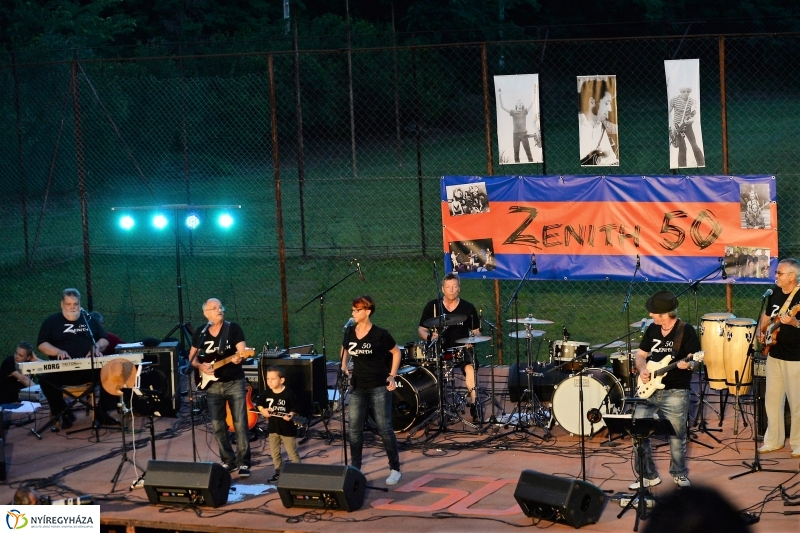 Zenith 50-jubileumi koncert Sóstón