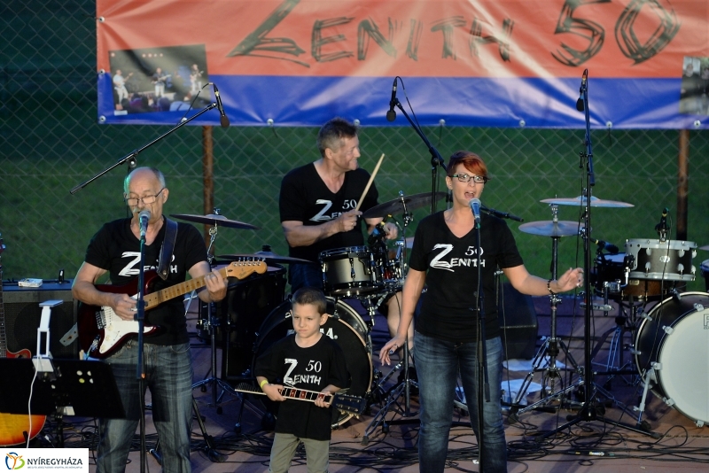 Zenith 50-jubileumi koncert Sóstón