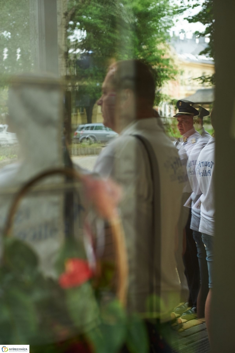 Police Tourist - fotó Szarka Lajos