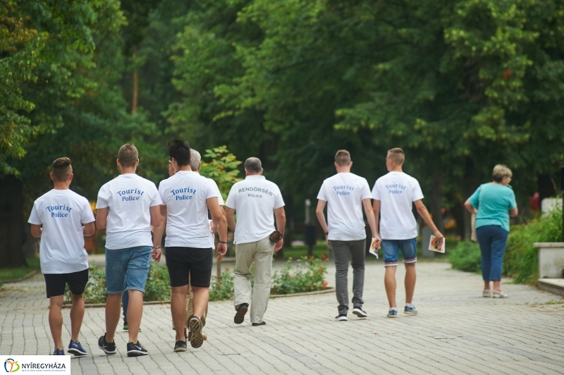 Police Tourist - fotó Szarka Lajos