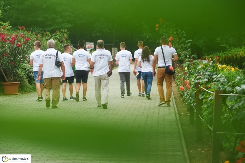 Police Tourist - fotó Szarka Lajos