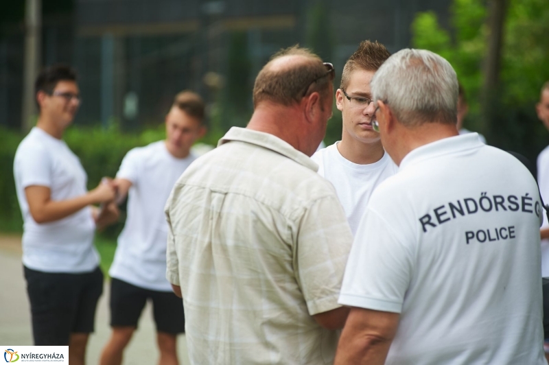 Police Tourist - fotó Szarka Lajos