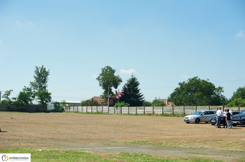 Helyszíni szemle a Vásártéren - fotó Szarka Lajos