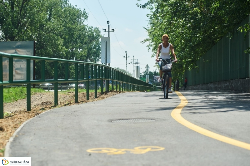Helyszíni szemle a Vásártéren - fotó Szarka Lajos