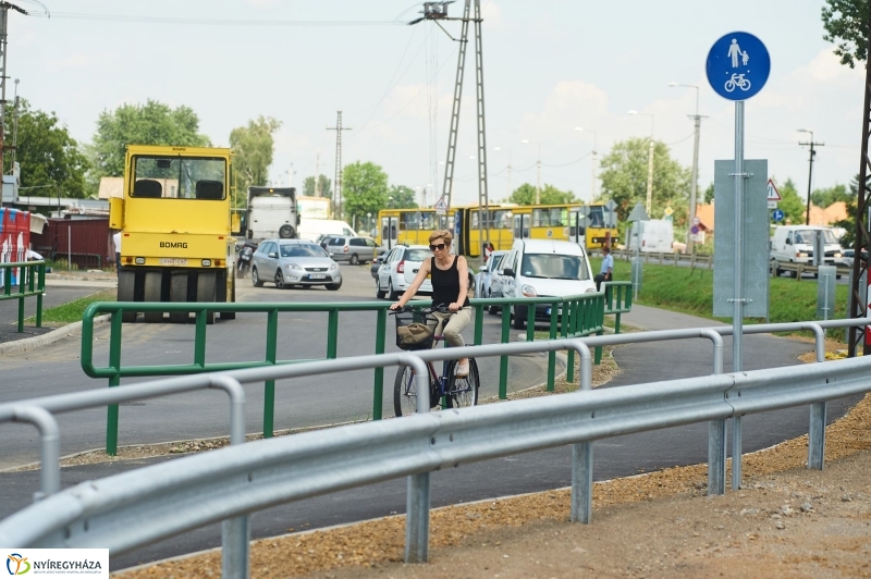 Helyszíni szemle a Vásártéren - fotó Szarka Lajos