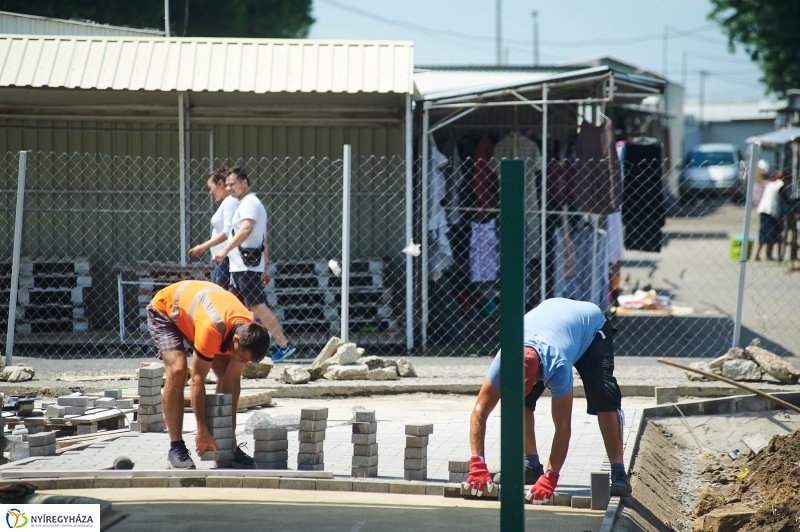 Helyszíni szemle a Vásártéren - fotó Szarka Lajos