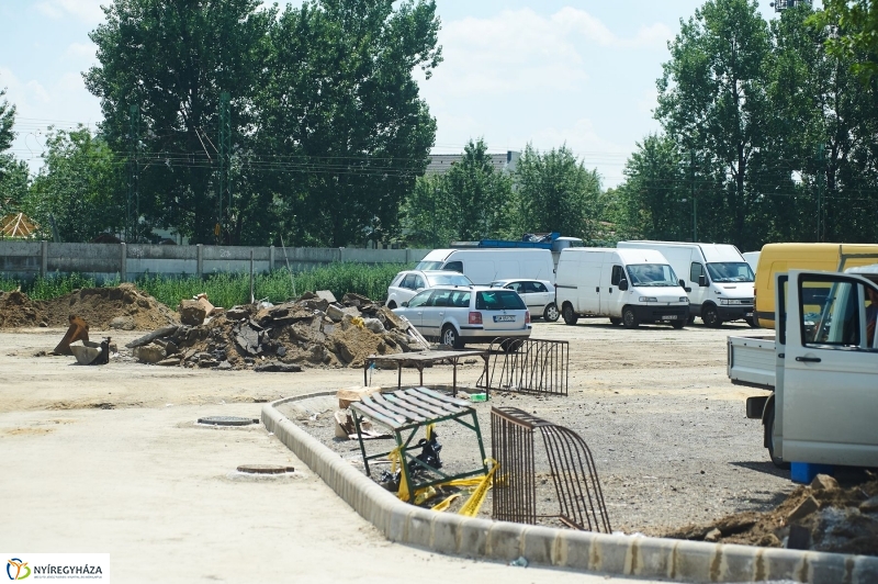 Helyszíni szemle a Vásártéren - fotó Szarka Lajos