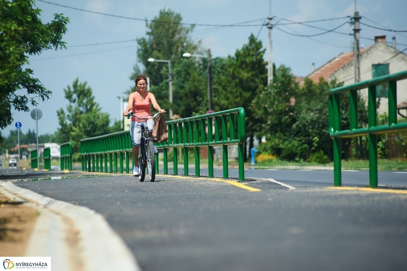 Helyszíni szemle a Vásártéren - fotó Szarka Lajos