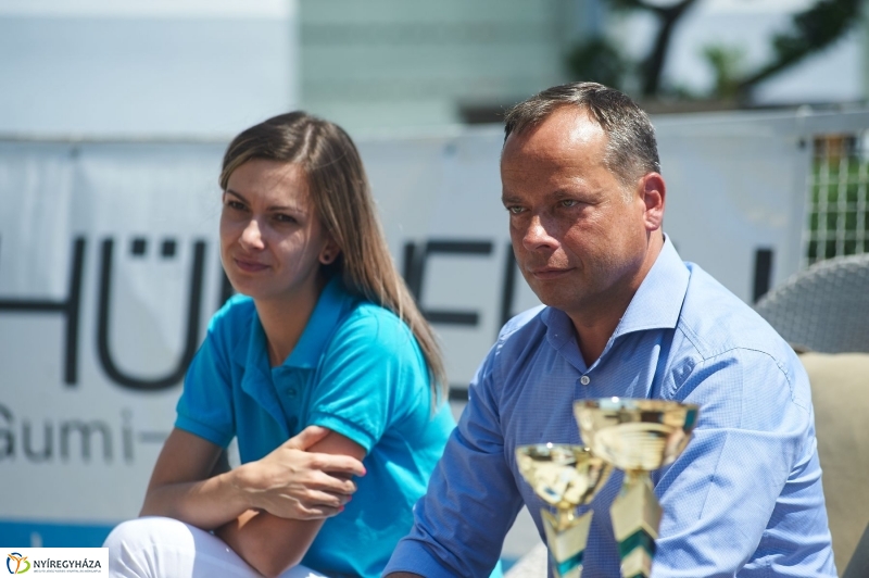 Hübner strandröpi sajtótájékoztató - fotó Szarka Lajos