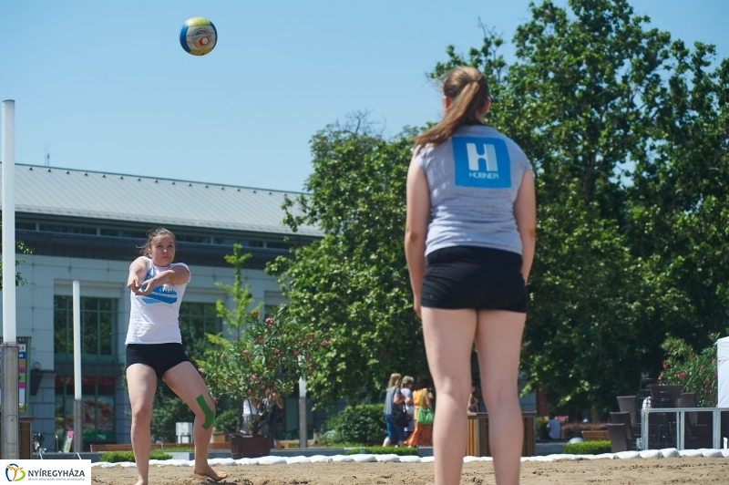 Hübner strandröpi sajtótájékoztató - fotó Szarka Lajos