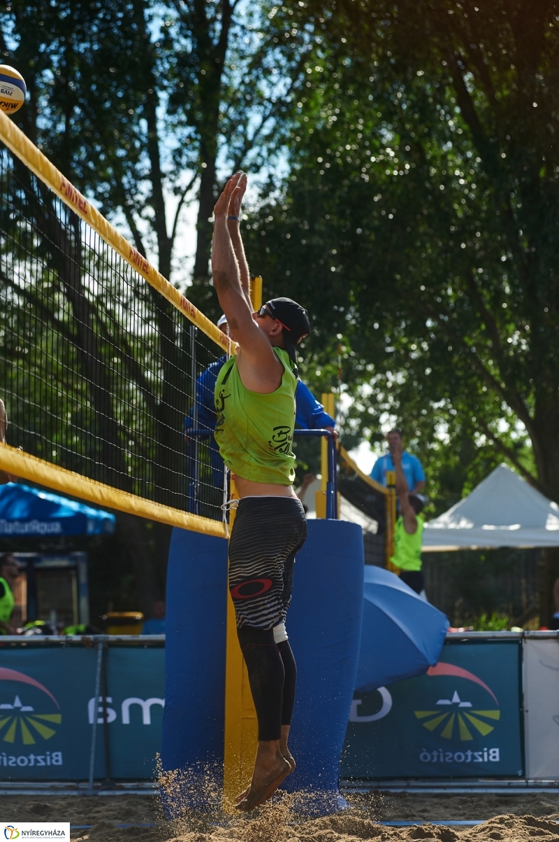 Strandröpi OB Sóstón- fotó Szarka Lajos