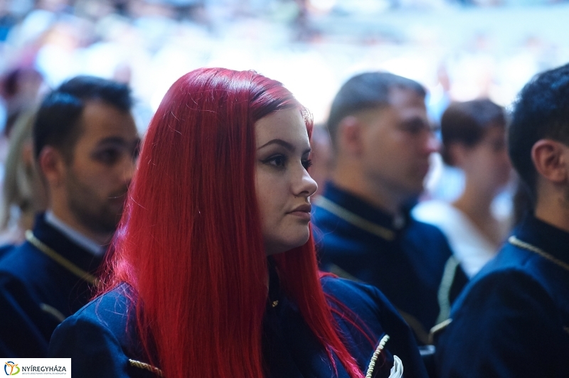 Diplomaosztó ünnepség az egyetemen I - fotó Szarka Lajos