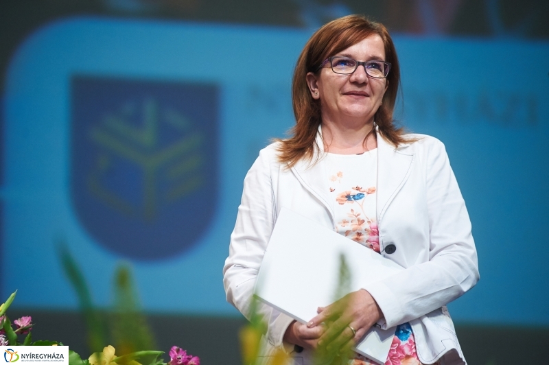 Diplomaosztó ünnepség az egyetemen I - fotó Szarka Lajos