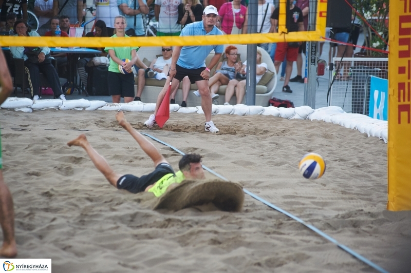 Strandröpi OB férfi döntő - fotó Szarka Lajos