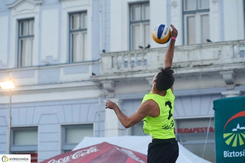 Strandröpi OB férfi döntő - fotó Szarka Lajos
