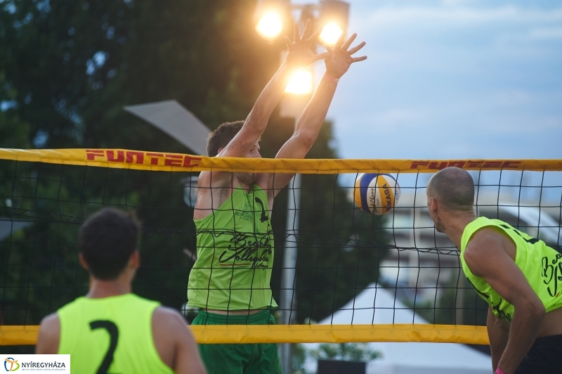 Strandröpi OB férfi döntő - fotó Szarka Lajos