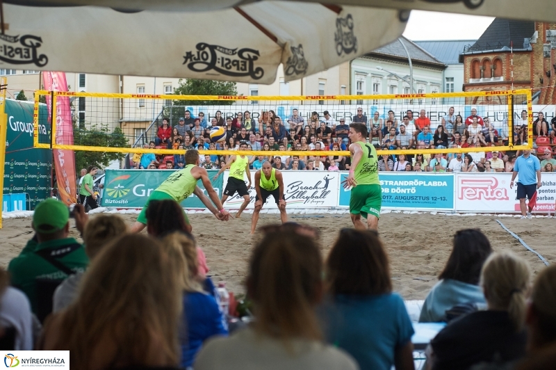Strandröpi OB férfi döntő - fotó Szarka Lajos