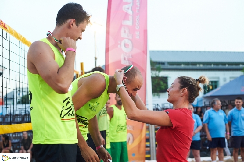 Strandröpi OB férfi döntő - fotó Szarka Lajos