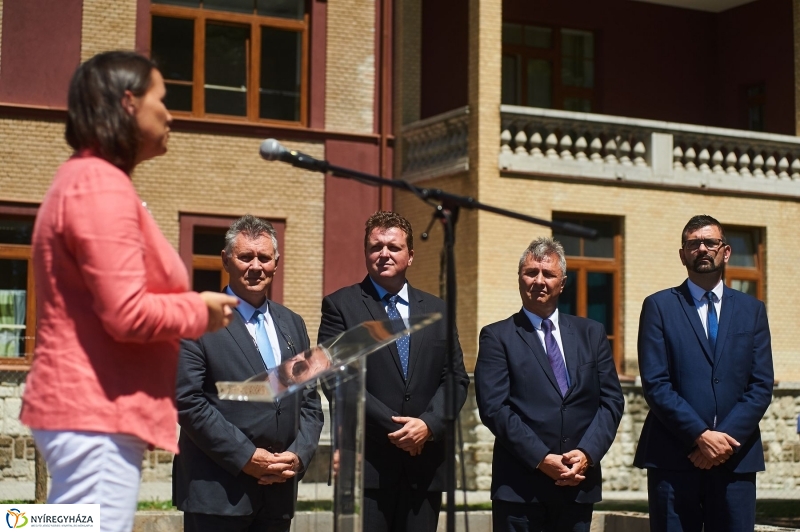 Óvoda épül a kórház területén - fotó Szarka Lajos