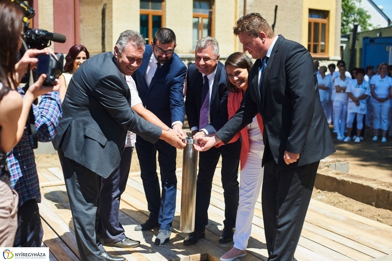 Óvoda épül a kórház területén - fotó Szarka Lajos