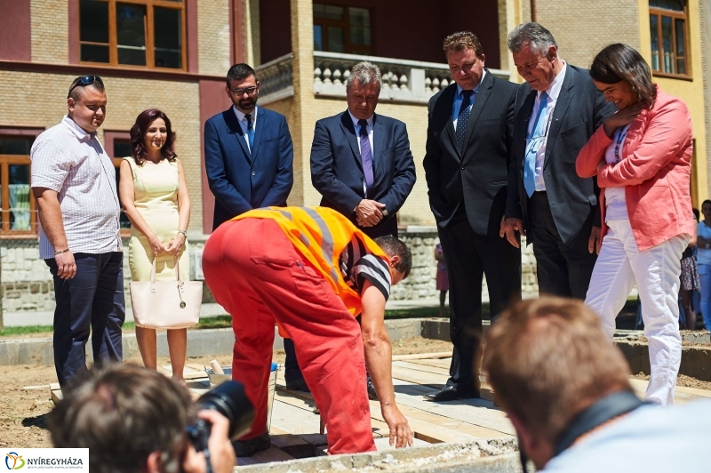 Óvoda épül a kórház területén - fotó Szarka Lajos