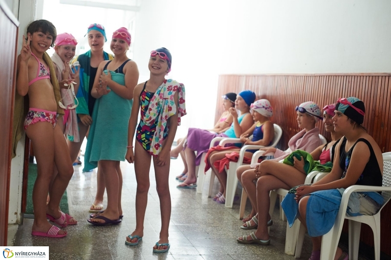 Úszótábor az Aranyban - fotó Szarka Lajos