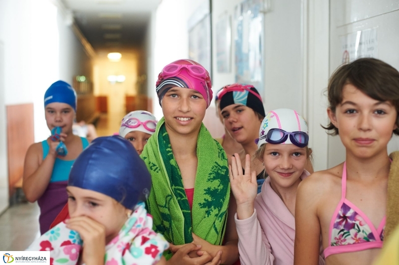 Úszótábor az Aranyban - fotó Szarka Lajos