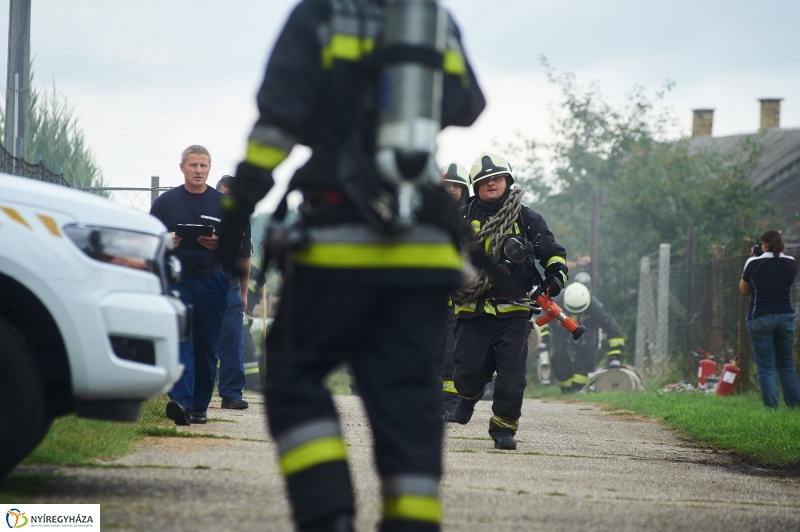 Tűzoltóverseny Kőlaposon - fotó Szarka Lajos